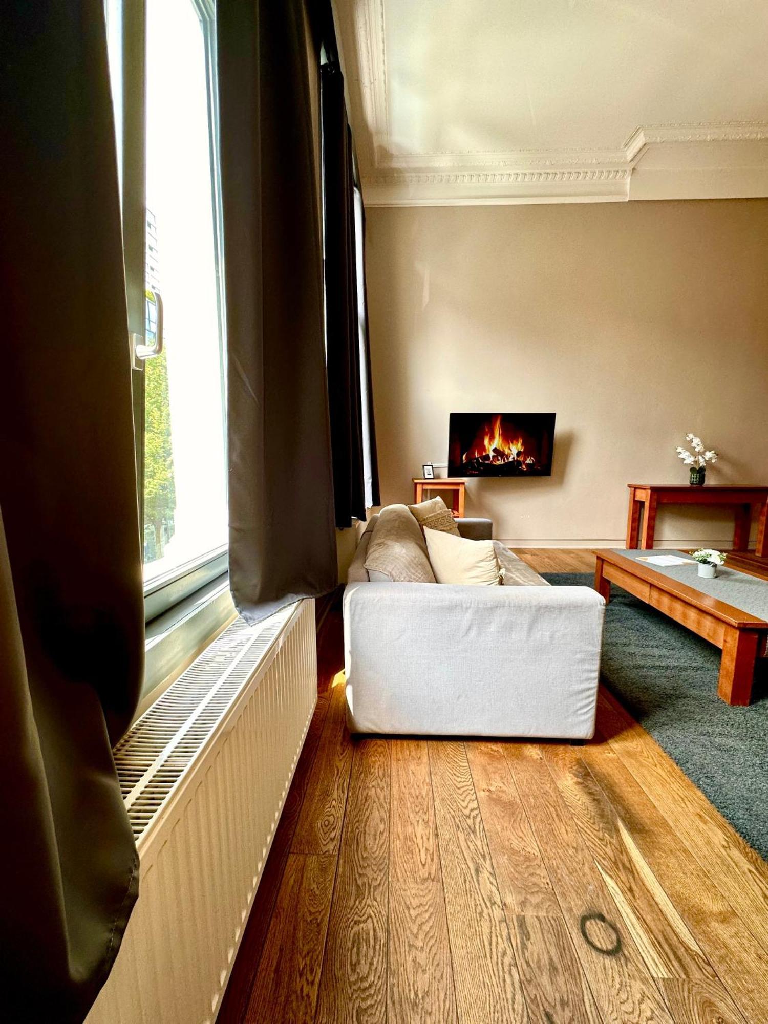 Luxury Suites Castel By Rikas Hotels Anvers Exterior foto